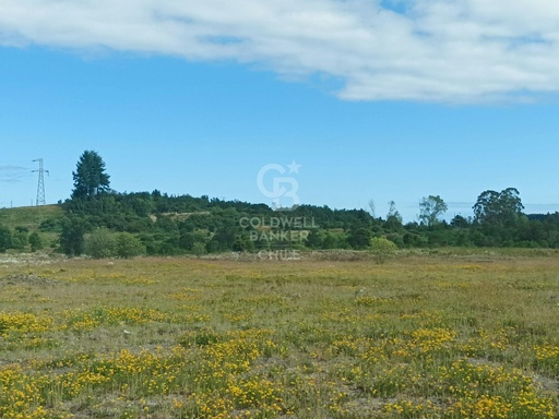 A orilla de carretera, área Turística, Industrial.