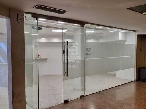 Amplio e Importante Local Comercial de 250 m2