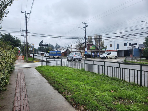 Sitio en esquina | Flujo transito, alta visibilidad