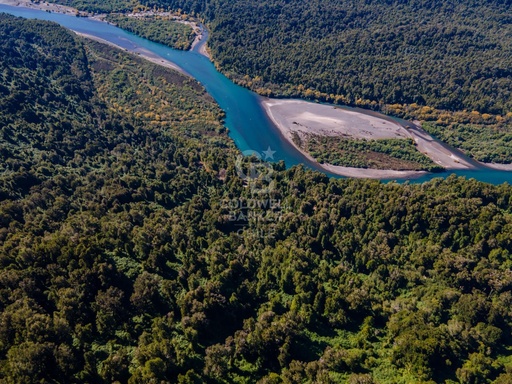 En condominio con acceso privado a Río