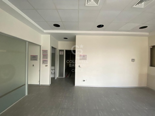 Local comercial en Strip Center en Las Condes