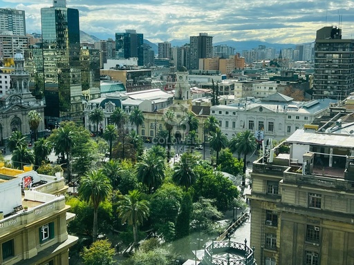 Estupenda oficina dúplex - 270 m2 - Metro Plaza de Armas