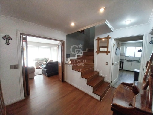 Acogedora casa en condominio cercana a Colegio Andrée