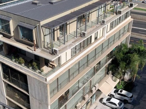 EDIFICIO CORPORATIVO, EXCELENTE CONECTIVIDAD