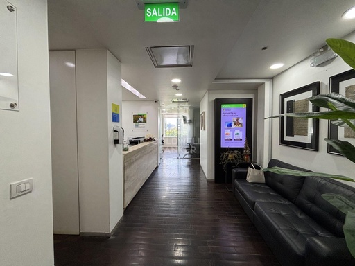 Oficina en Av. Bicentenario Vitacura