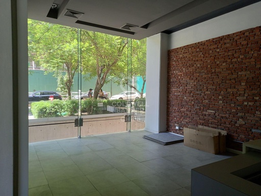 Local Comercial Nueva Costanera Habilitado  366 m2
