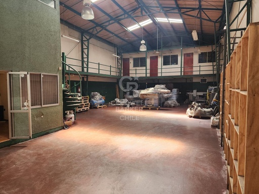 Bodega con oficinas en Ubicación Estratégica