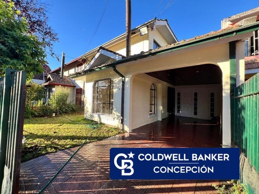 Preciosa Casa en Venta Colon 9000