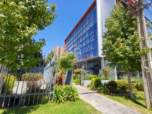 Oficina ubicada en Edificio Uptdown
