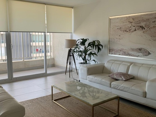 Comodo Departamento Calle Quillota
