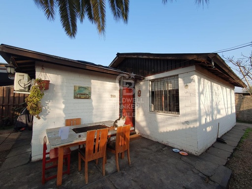 ¡Oportunidad! Casa en La Reina, con gran potencial