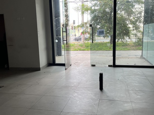 Local de 132m2 en Matucana con gran flujo peatonal