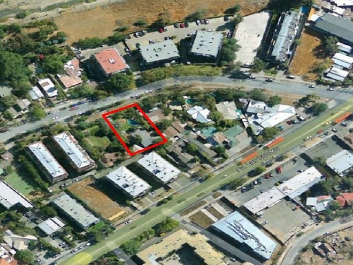 Terreno para Desarrollo Inmobiliario Lo Barnechea