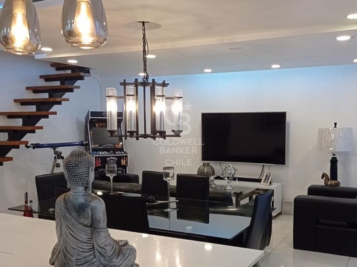 Dúplex remodelado en sector residencial Carlos Antúnez