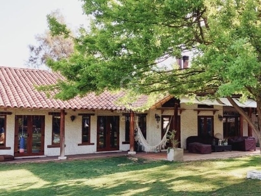 Casa en condominio oportunidad de novacion!