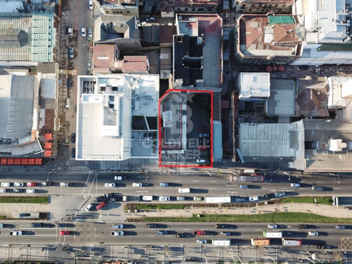 Céntrico Edificio Comercial